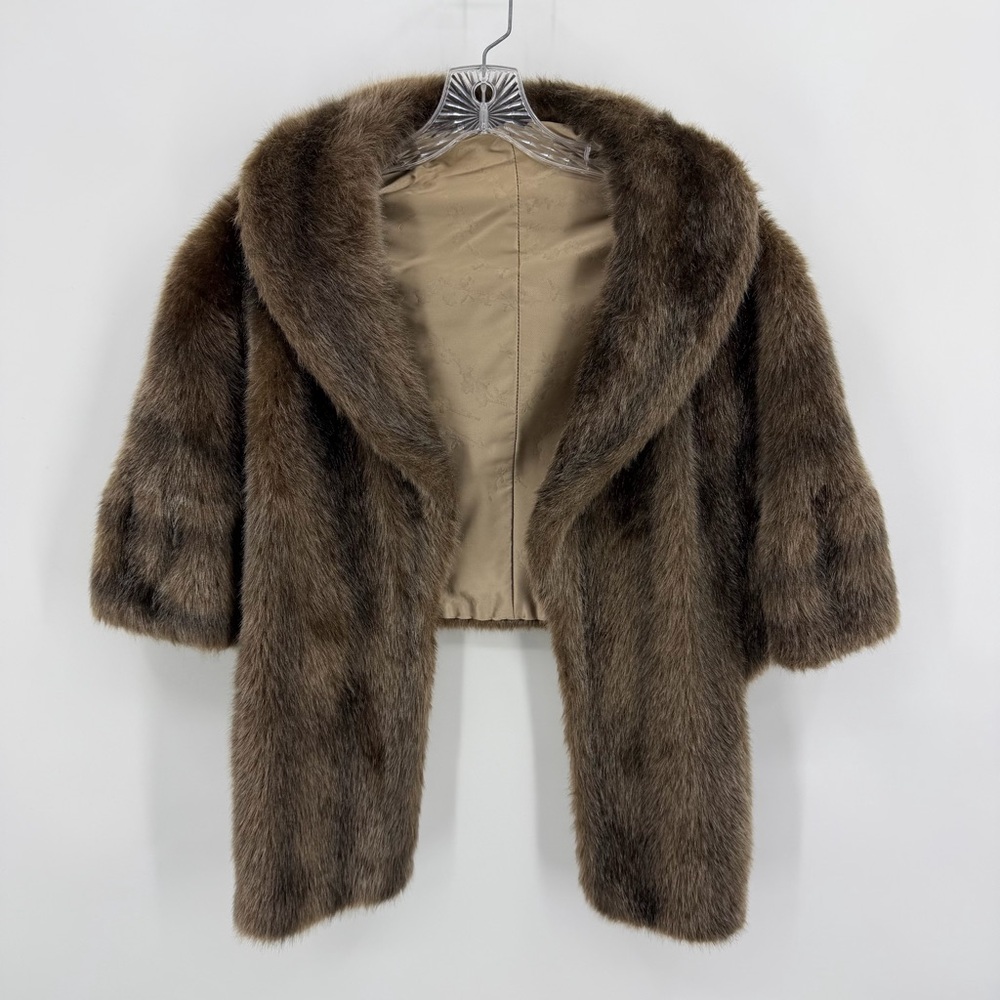 Regina Glenara by Glenoit Women’s Vintage Faux Fur Cape Brown Size L